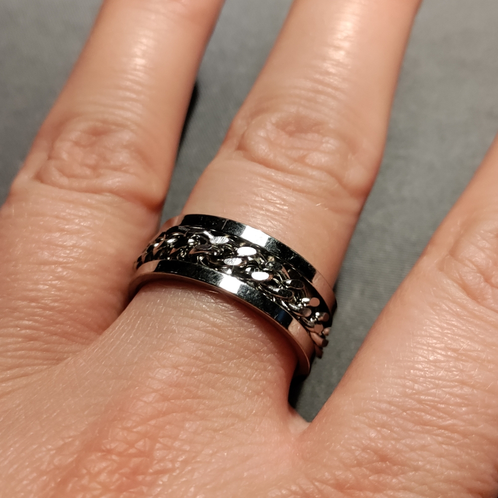 NEW Stainless Steel Silver Chain Band Ring NEW Stainless Steel Silver Chain Band
